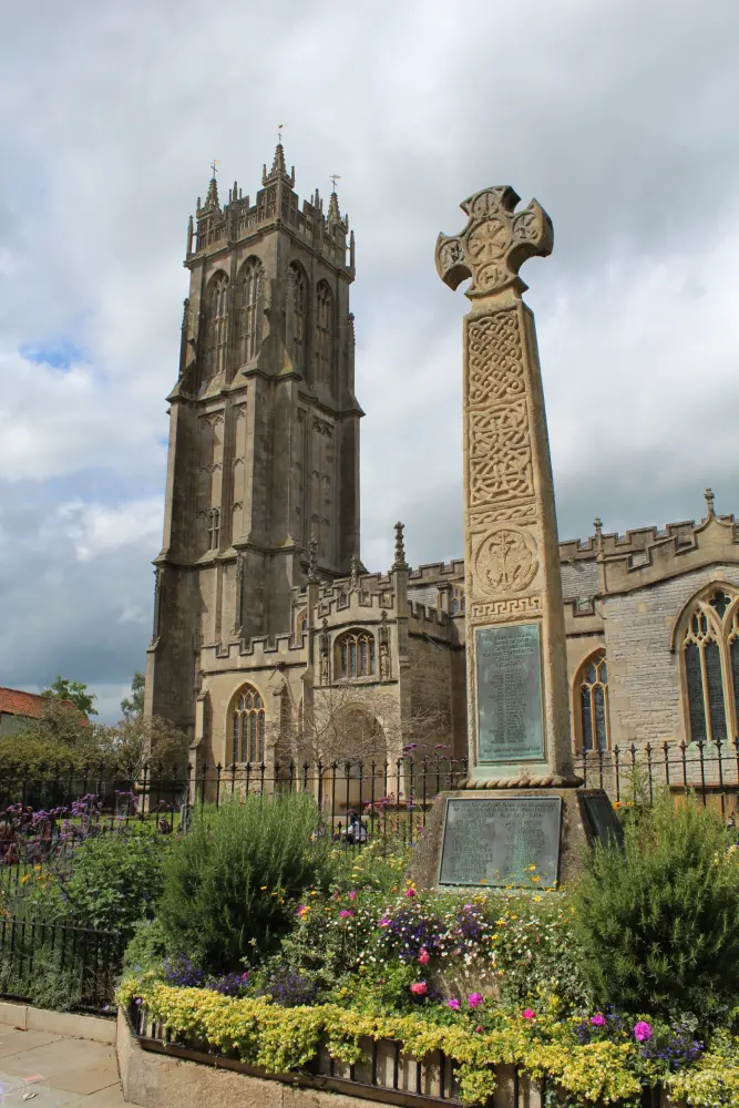 Foto de Iglesia de San Juan Bautista - Historic England / David Lovell