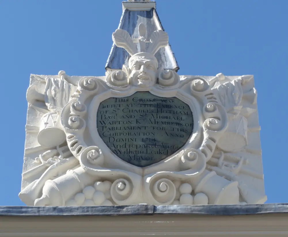 Foto de La cruz del mercado - Historic England / P Hampel
