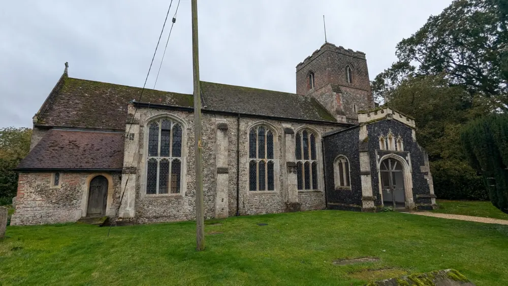 Foto von Kirche aller Heiligen - Historic England