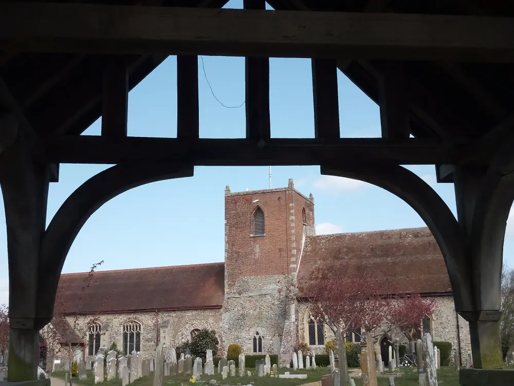 Foto von Kirche von St. Michael - Historic England / Anthony Jordan