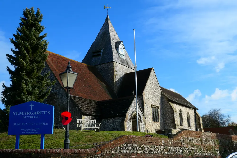 Foto von Die Pfarrkirche von St. Margaret - Historic England / Jonathan Taylor