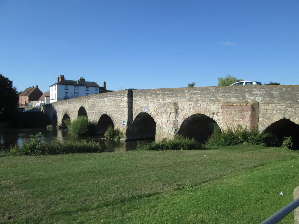 Foto de Bridge Bidford - Historic England / Raymond Ducker