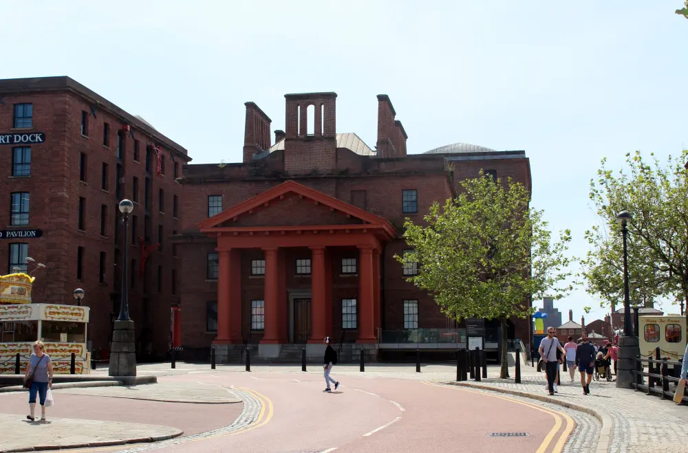 Foto von Dock -Verkehrsbüro - Historic England