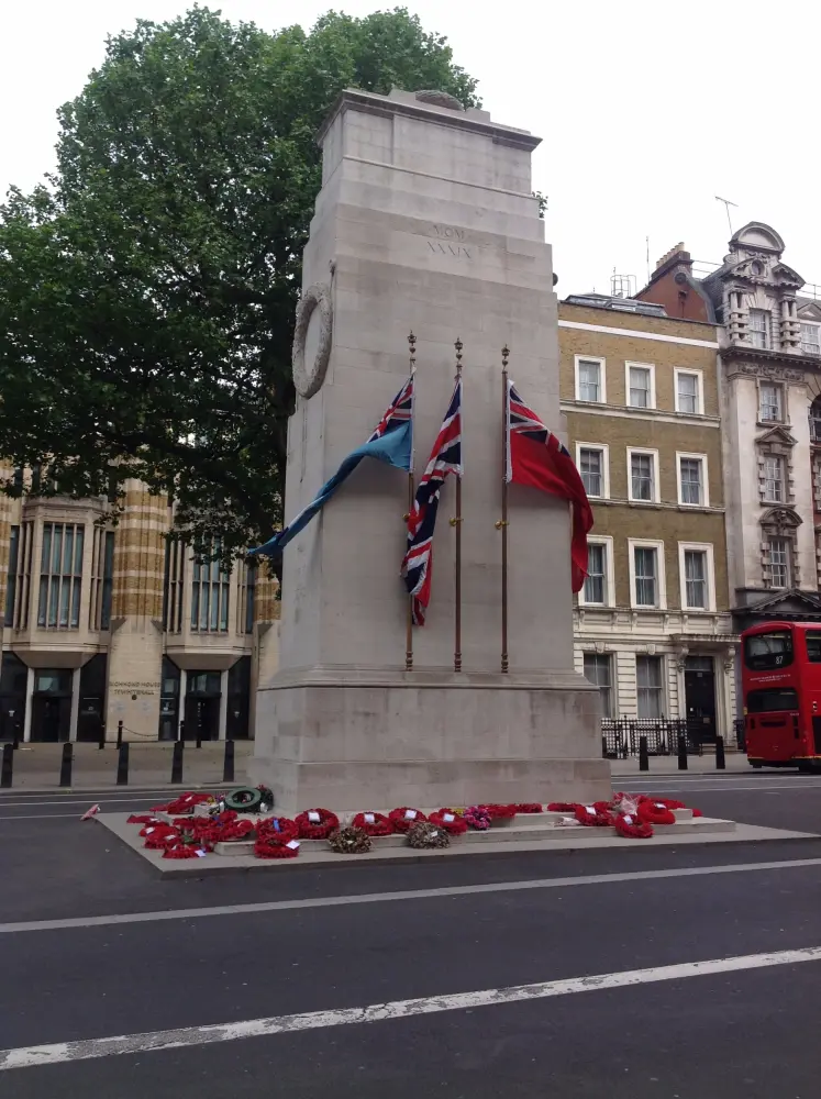 Foto de El cenotafio - Historic England / David Lovell