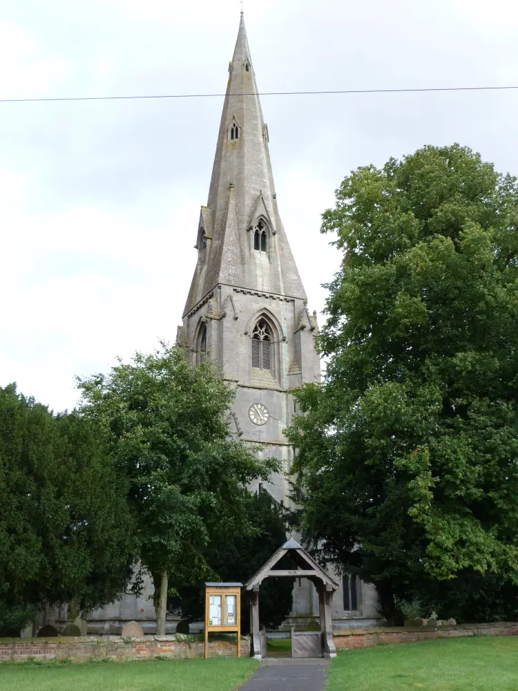 Foto de Iglesia de San Andrés - Historic England / Jeff Guy