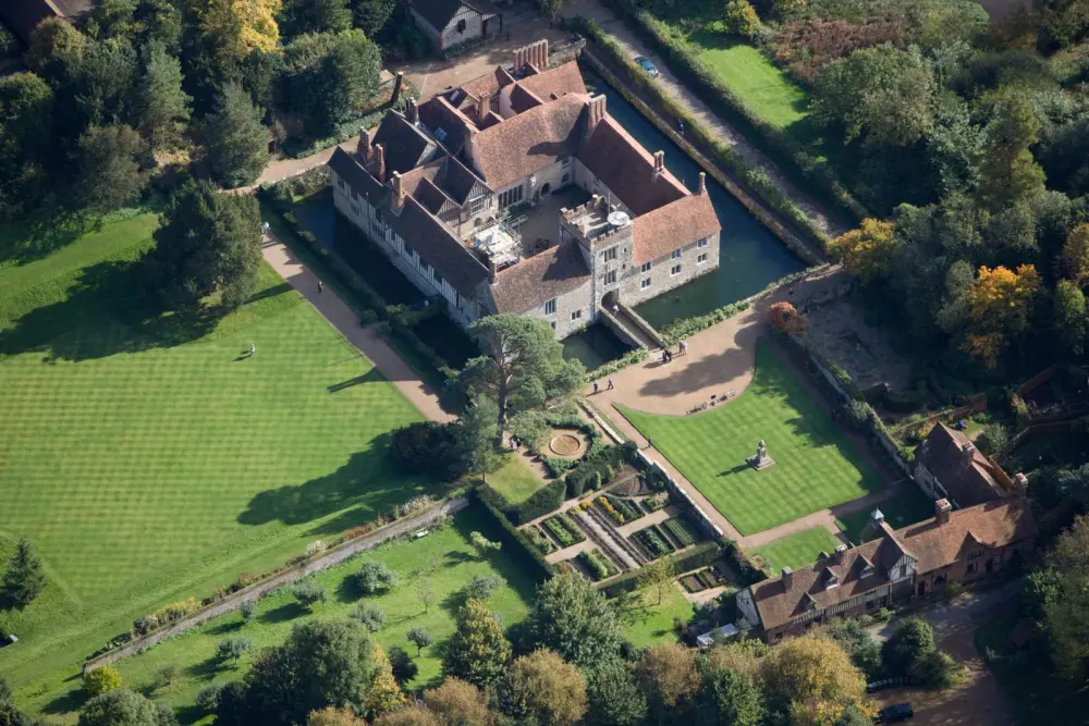 Foto de Iththam Mote - Historic England