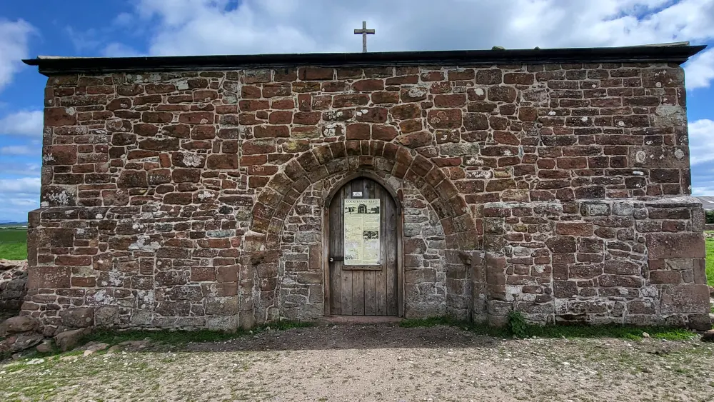 Photo de La maison de chapitre, abbaye cockersand - Historic England