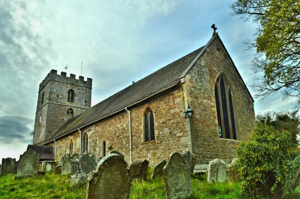 Foto de Iglesia de St. James - Historic England
