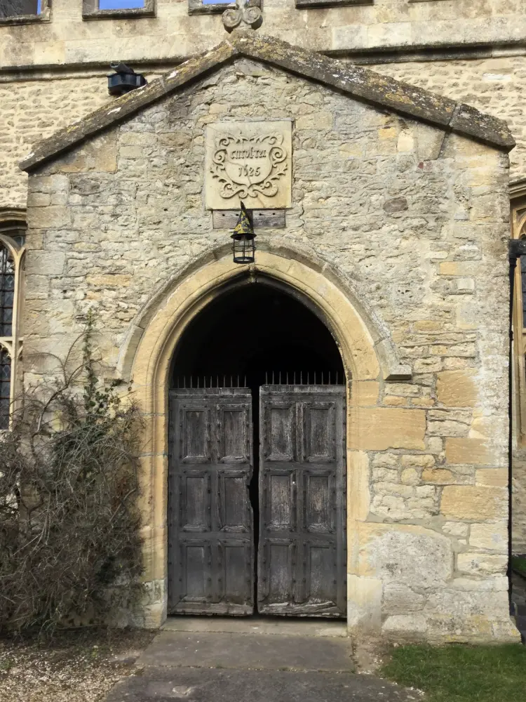 Foto de Iglesia de la fe - Historic England / Amanda  Hooper