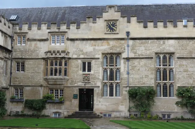 Foto de Jesus College, rango este, cuadrilátero interno - Historic England