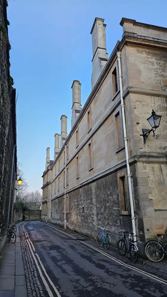 Foto de The Queens College, North Range - Historic England / Graeme DUCKWORTH