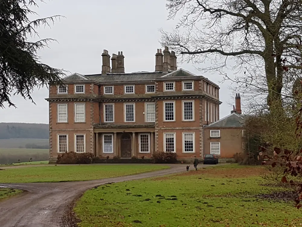Foto de Hall Winkburn y pared adjunta - Historic England