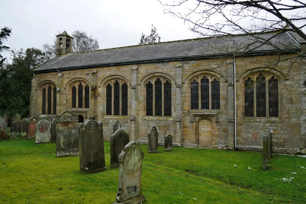 Foto de Iglesia de St Cuthbert - Historic England / Peter Savin