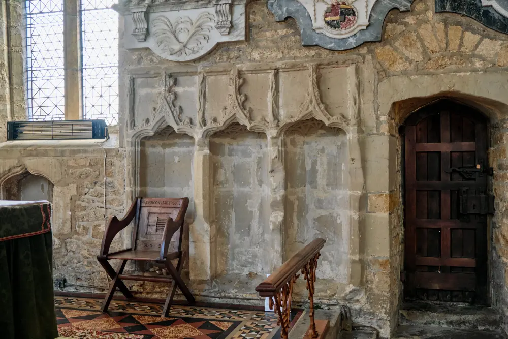 Foto de Iglesia de San Lorenzo - Historic England