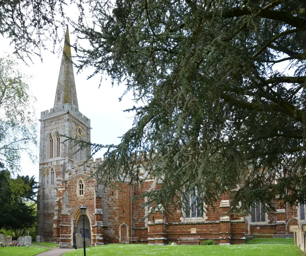 Foto de Iglesia de Santa María la Virgen - Historic England / Brian Mawdsley