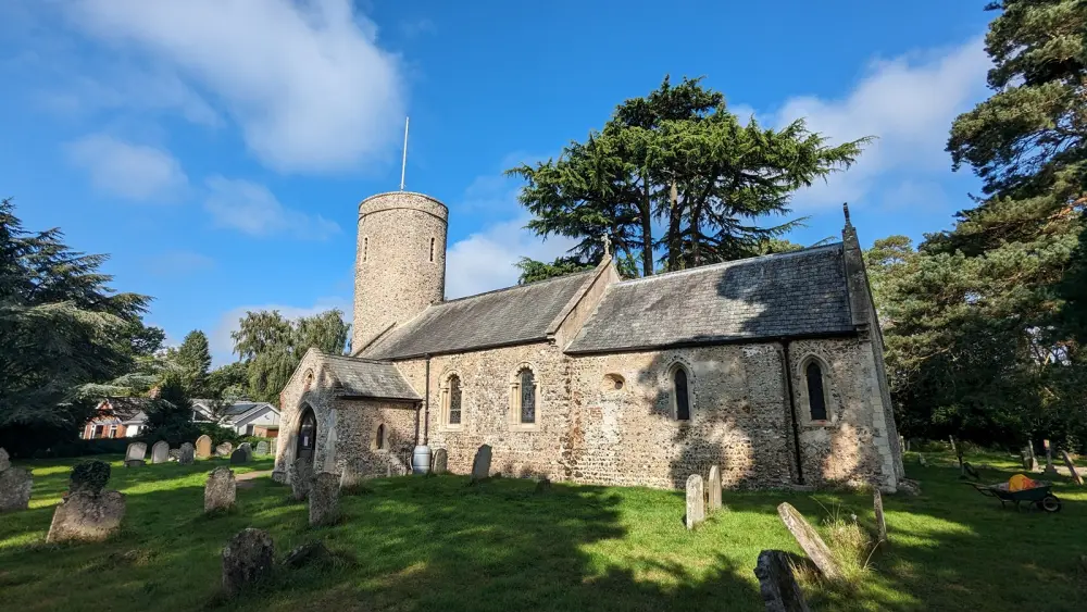 Foto de Iglesia de San Andrés - Historic England / Sandy Gerrard
