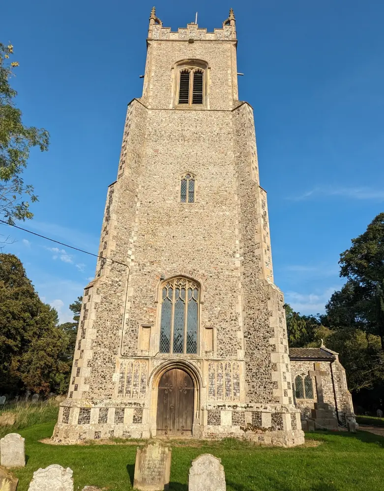 Foto de Iglesia de todos los santos - Historic England / Sandy Gerrard