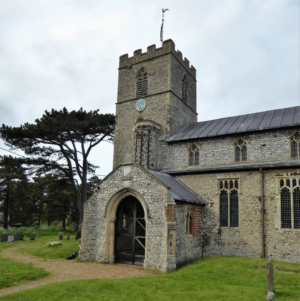 Foto de Iglesia de San Andrés - Historic England