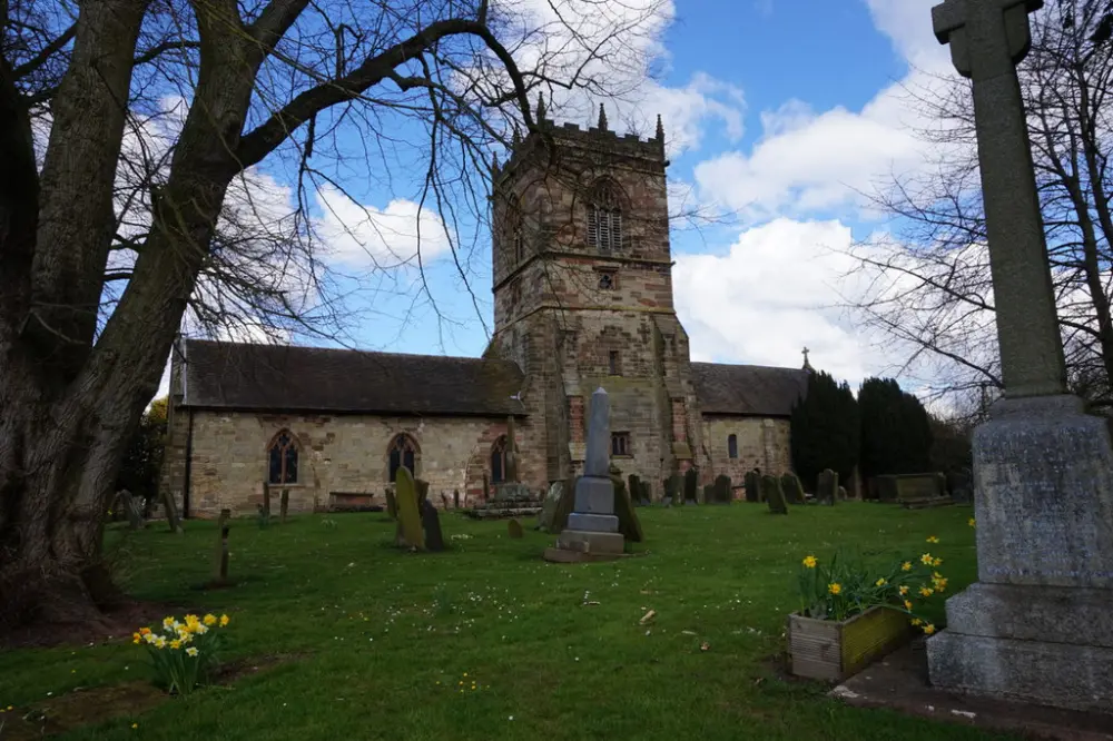 Foto de Iglesia de todos los santos - Historic England