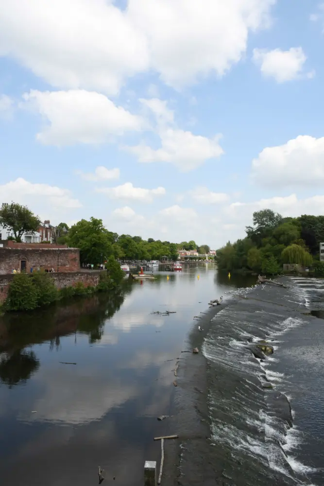 Photo de Chester Weir et Salmon Leap - Historic England