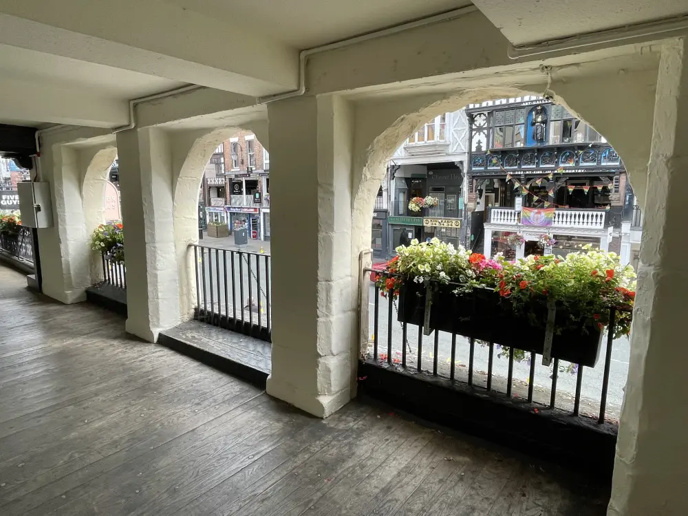 Photo de Numéro 48 et 50 Street
Nombres 48, 50 et 52 Row Trois vieilles arches - Historic England