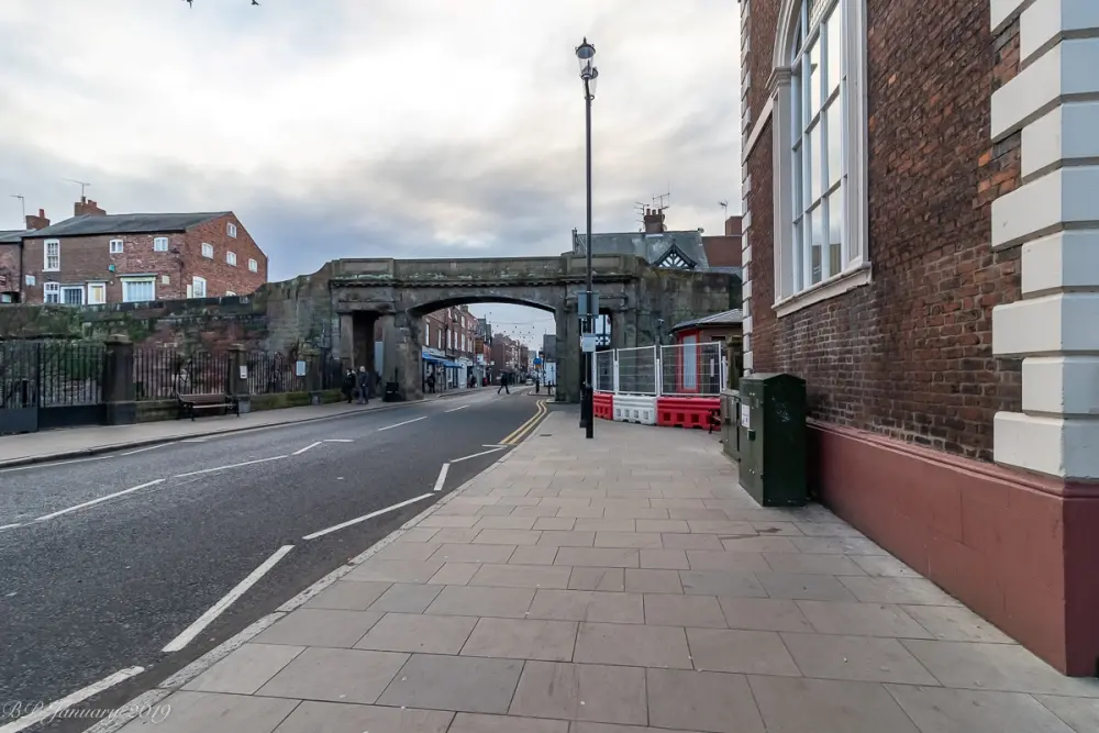 Foto von Der Northgate - Historic England / Barrie Price