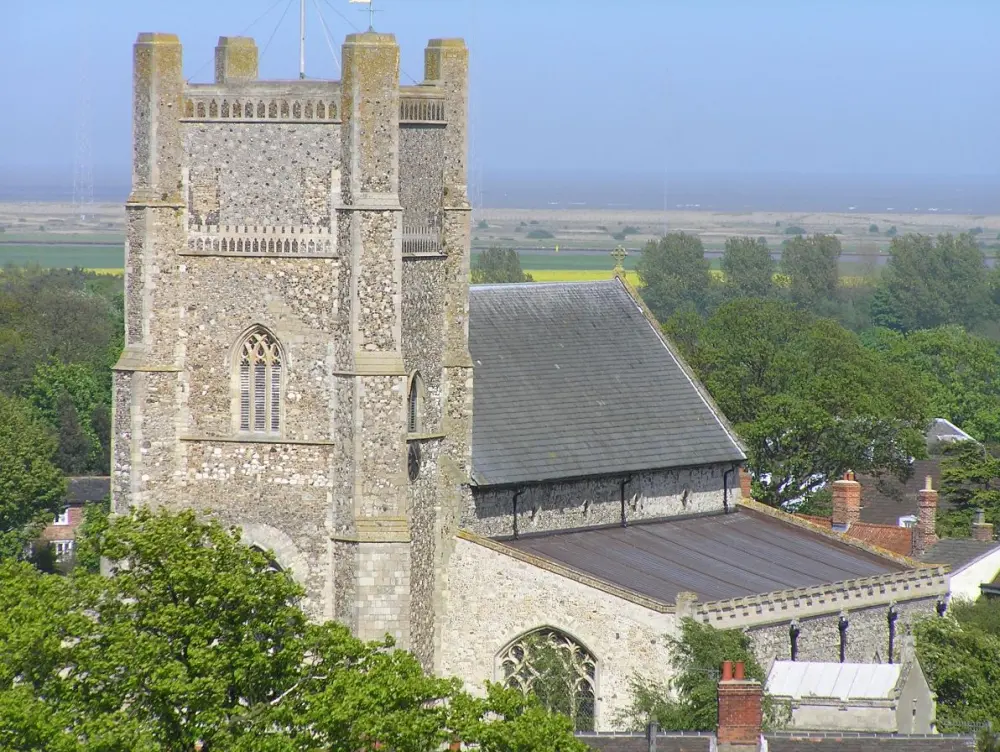 Foto von St. Bartholomews Church - Historic England / Paul Adams