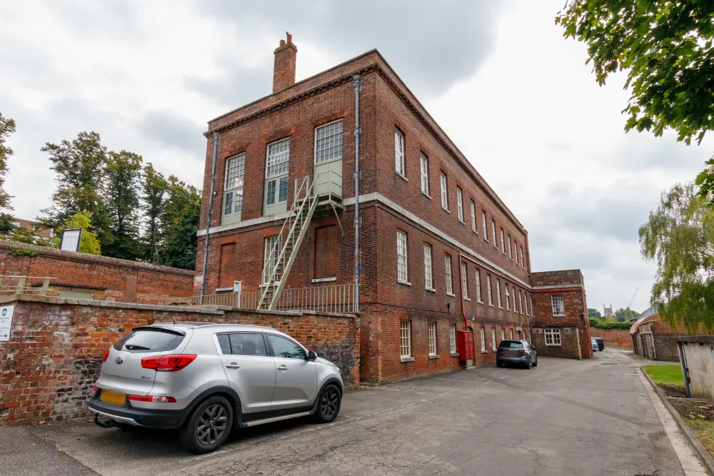 Foto von Frühere Blei- und Lackmühle - Historic England / Charles Watson