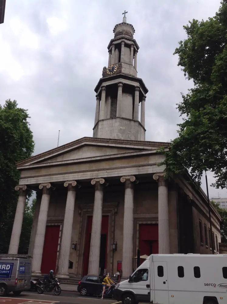 Foto von Kirche von St. Pancras - Historic England / David Lovell