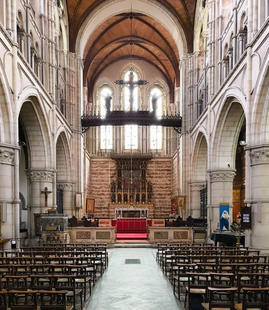 Photo de Église de St Michael et tous les anges et murs attachés - Historic England