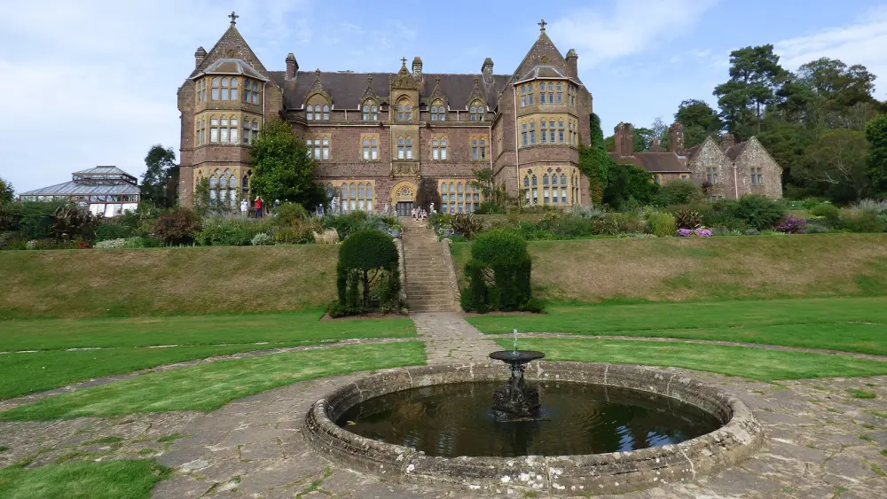 Foto de Tribunal de Knightshayes - Historic England