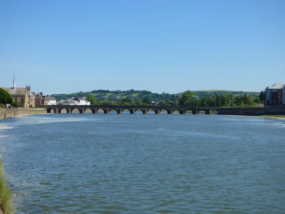 Photo de Long pont - Historic England
