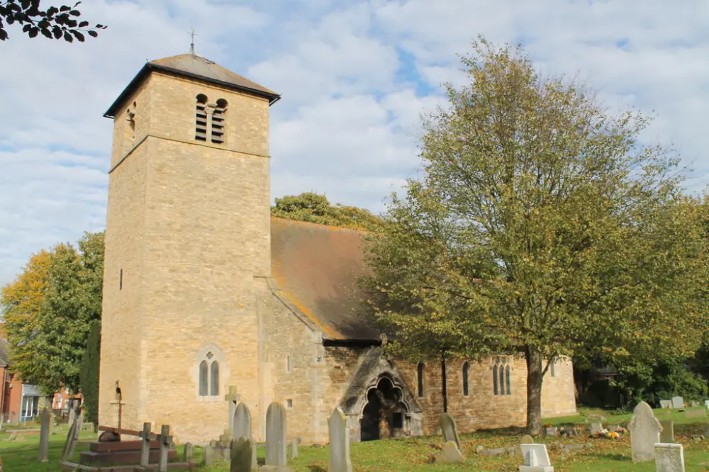 Foto de Iglesia de todos los santos - Historic England