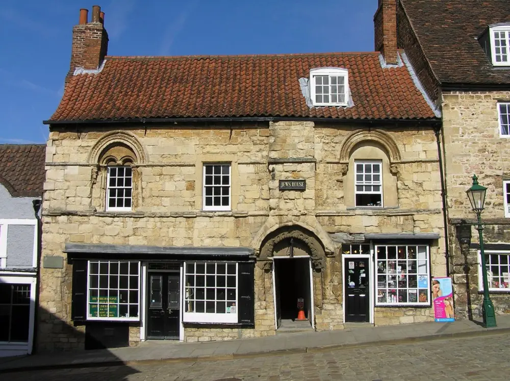 Foto von Judenhaus - Historic England / Paul Adams