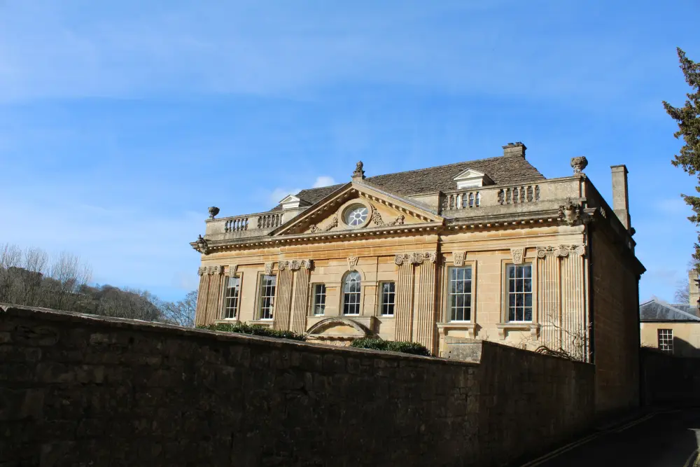 Photo de Piles de porte, portes et murs aux limites au sud de Widcombe Manor - Historic England
