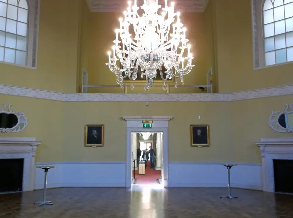 Photo de Salles d'assemblage - Historic England