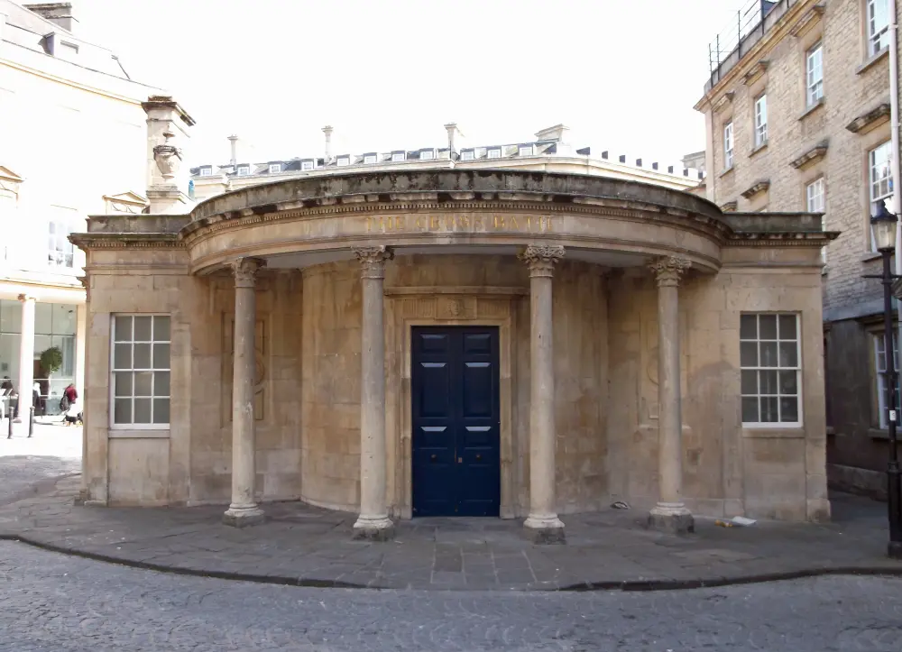 Photo de Le bain croisé - Historic England
