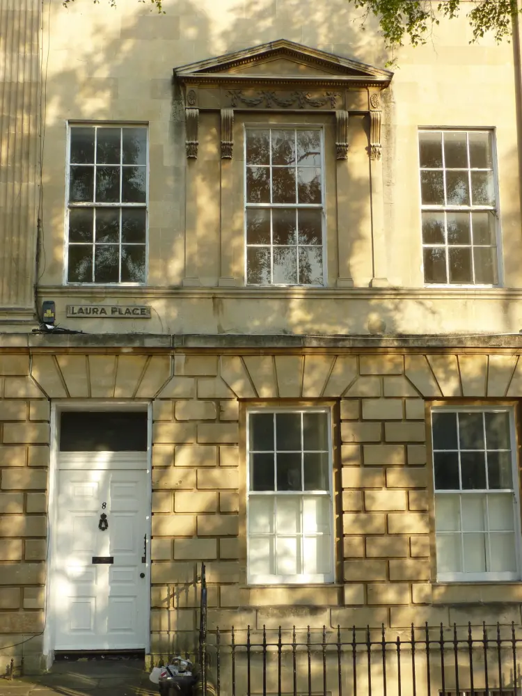 Foto von Nr. 7, 8 und 9 - Historic England